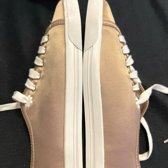 Jack Rogers Lia Satin Sneaker NWOT Sz 7 1/2 - Picture 11 of 15